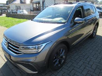Damaged car Volkswagen Tiguan Allspace 2.0TDI 45.020km!! Climat Navi Camera Panorama-Schuifdak..... 2022/12