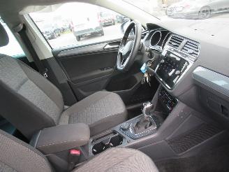 Volkswagen Tiguan 2.0TSI 190pk DSG Aut. 4MOTION 4x4  Climatronic Navi Camera TrekHaak-Klapbaar... picture 30