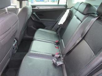Volkswagen Tiguan 2.0TSI 190pk DSG Aut. 4MOTION 4x4  Climatronic Navi Camera TrekHaak-Klapbaar... picture 29