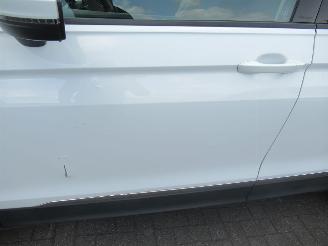 Volkswagen Tiguan 2.0TSI 190pk DSG Aut. 4MOTION 4x4  Climatronic Navi Camera TrekHaak-Klapbaar... picture 11
