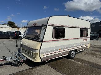 skadebil caravan LMC  Munsterland 430K 1988/6