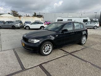 uszkodzony samochody osobowe BMW 1-serie 116i 2008/11