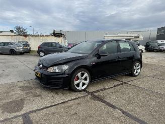 Voiture accidenté Volkswagen Golf 2.0 TSI GTI 5 drs 2013/6