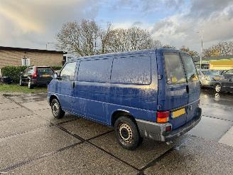 Volkswagen Transporter 1.9 TD picture 4