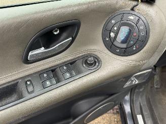 Renault Espace 3.5 V6 INITIALE picture 6