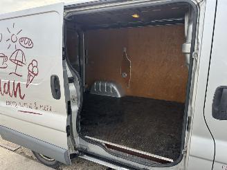 Opel Vivaro 2.0 CDTI picture 15