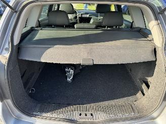 Opel Astra 1.6 Wagon picture 13