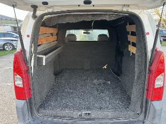 Peugeot Partner 1.6 e-HDI XT Profit picture 12
