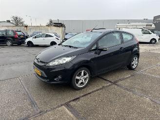 skadebil auto Ford Fiesta 1.4 Trend 2009/4