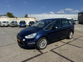 Vaurioauto  passenger cars Ford S-Max 1.6 Ecoboost Titanium 2011/5
