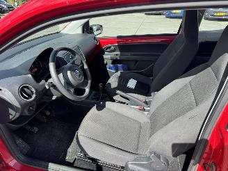 Volkswagen Up! 1.0 Take Up picture 5