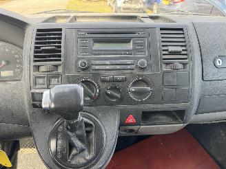 Volkswagen Transporter 2.5 TDI picture 10