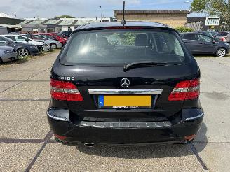 Mercedes B-klasse B180 automaat picture 11