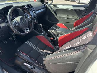 Volkswagen Golf 2.0 GTI adidas picture 10
