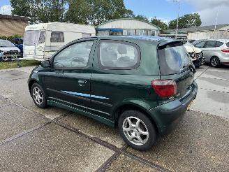 Toyota Yaris 1.0 16v  VVT-i Sol picture 4