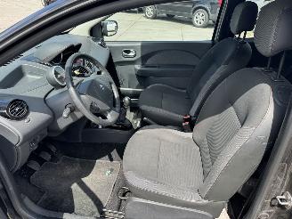 Renault Twingo 1.2 16v Dynamique picture 5
