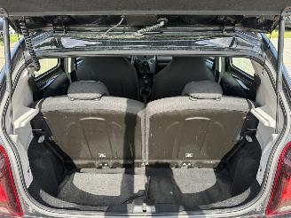 Peugeot 108 1.0 e-VTI picture 13