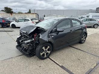 Vaurioauto  passenger cars Kia Rio 1.2 CVVT Comf. Line 2016/1