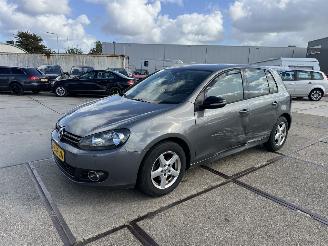 Damaged car Volkswagen Golf 1.2 TSI AUTOMAAT 2012/10