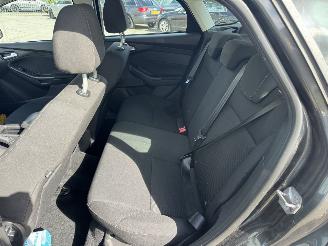 Ford Focus 1.0 Trend picture 10