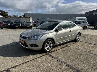Coche accidentado Ford Focus Cabrio 1.6 Cool & Sound 2011/11