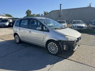 Ford C-Max 1.8 16v Ghia picture 2