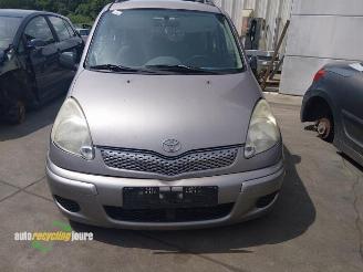 Toyota Yaris-verso Yaris Verso (P2), MPV, 1999 / 2005 1.4 D-4D picture 20