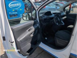 Peugeot Partner Partner (EA//EF/EN/EU), Van, 2018 1.5 BlueHDi 100 picture 9