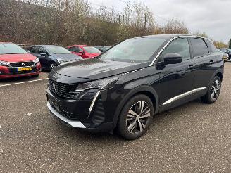 krockskadad bil auto Peugeot 3008 Peugeot 3008 Allure Pack AUTOMAAT LED ACHTERUITRIJCAMERA 2024/4