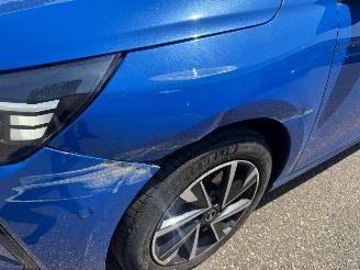 Opel Corsa GS LINE 130PK PANO AUTOMAAT Camera Stuur &Stoelverwarming Rijbare schade picture 7