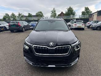 Auto incidentate Skoda Kamiq Ambition PANO AUTOMAAT Keyless entry & GO Achteruitrijcamera trekhaak 2024/6