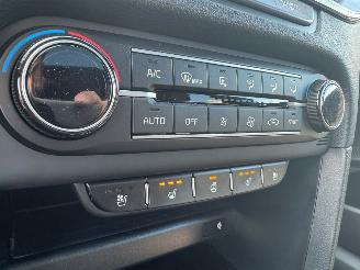 Kia Ceed GT Line Business DIESEL HYBRIDE PANO LEDER LED picture 33
