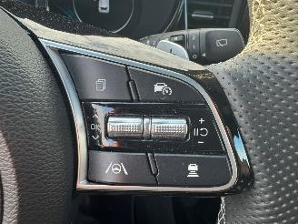 Kia Ceed GT Line Business DIESEL HYBRIDE PANO LEDER LED picture 36