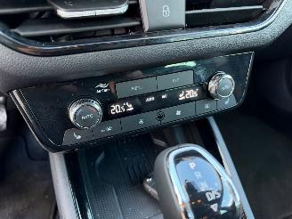 Skoda  Scala TOUR 1.5 150Pk  Automaat Stoelverwarming Achteruitrij camera picture 17