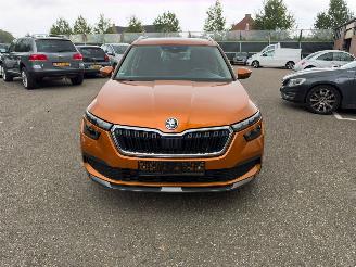 Vaurioauto  passenger cars Skoda Kamiq Kamiq Style 1.5 150pk LED VIRTUAL ACHTERUITRIJCAMERA 2022/6