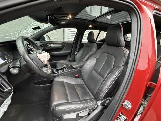 Volvo XC40 XC40 T5 Recharge R Design Pano Leder start en rijd picture 7