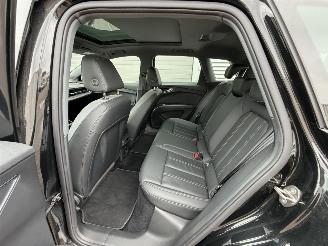 Audi Q4 Audi Q4 e-tron 35 e-tron Pano Leder picture 10