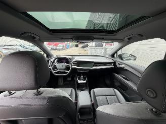 Audi Q4 Audi Q4 e-tron 35 e-tron Pano Leder picture 9