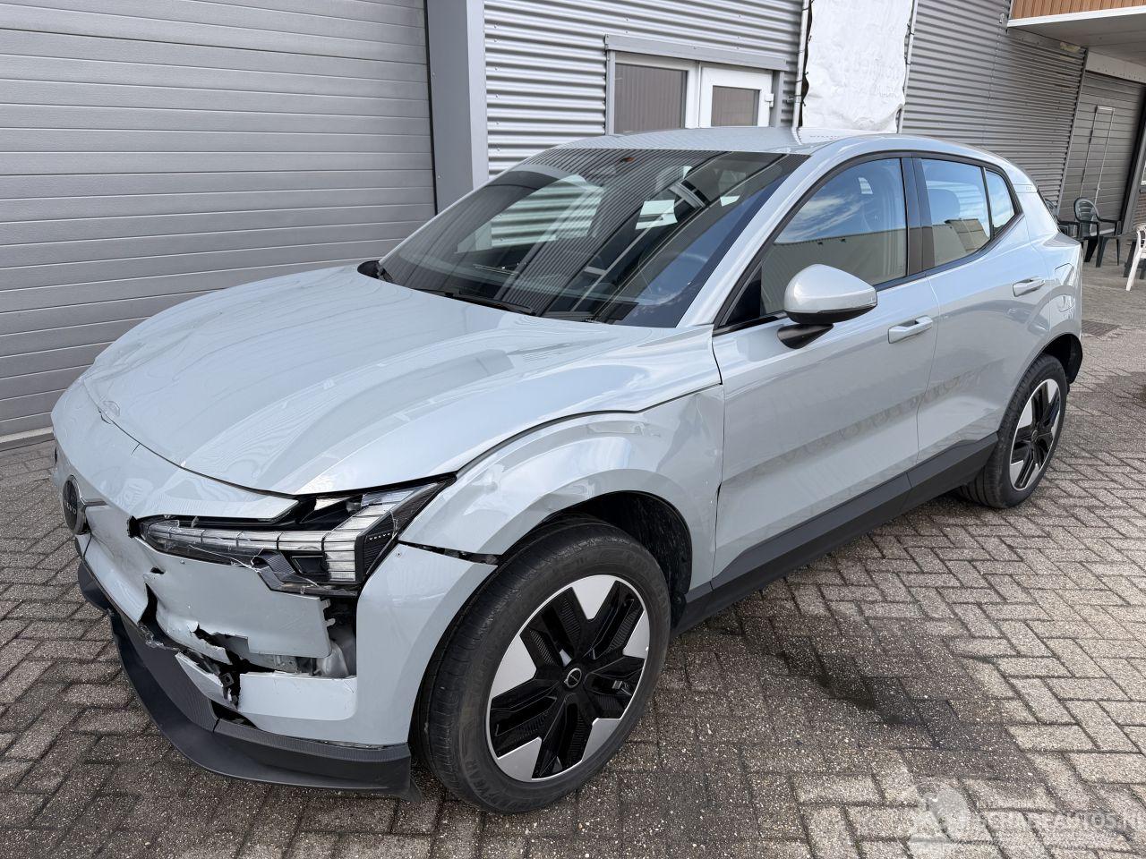 Volvo EX30 Single Motor Range Extender Plus