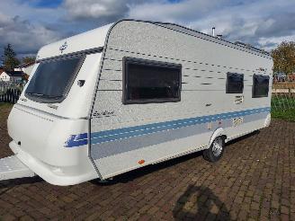 Hobby  Excellent 560 UFE + Voortent picture 2