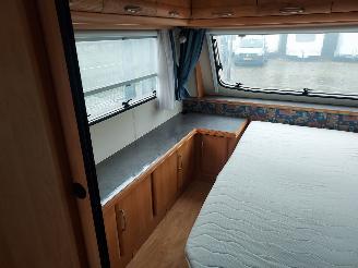 Hobby  Excellent 560 UFE + Voortent picture 6