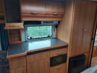 Hobby  Excellent 560 UFE + Voortent picture 11