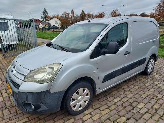 Citroën Berlingo GERESERVEERD   1.6 HDI picture 2