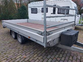 krockskadad bil aanhanger Hapert  Azure Tandemasser 3000 kilo 2022/2