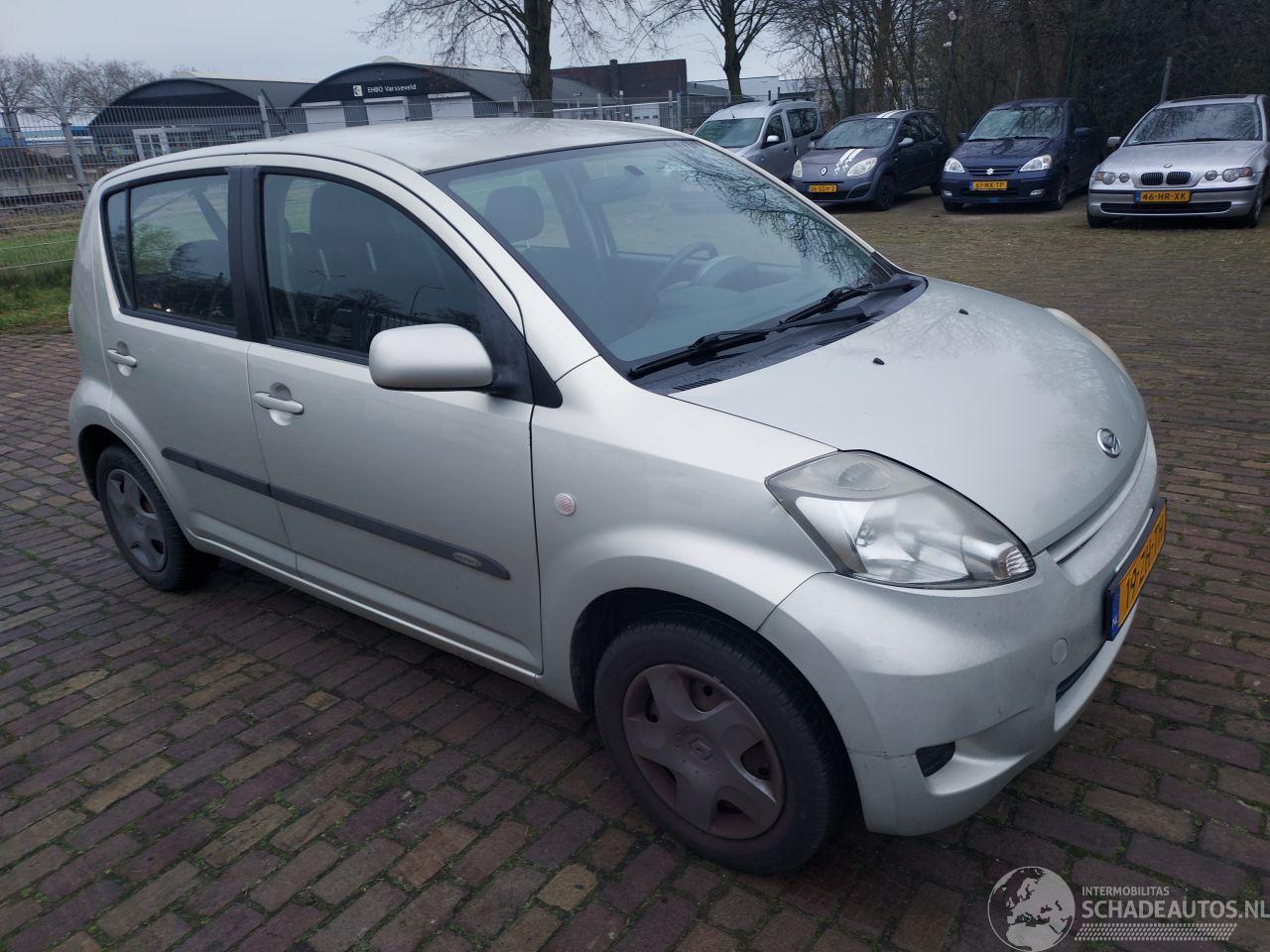 Daihatsu Sirion 1.0 5 Deurs