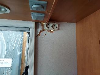 Knaus  Eifelland 465 TF Mover Luifel Rondzit frans bed picture 16