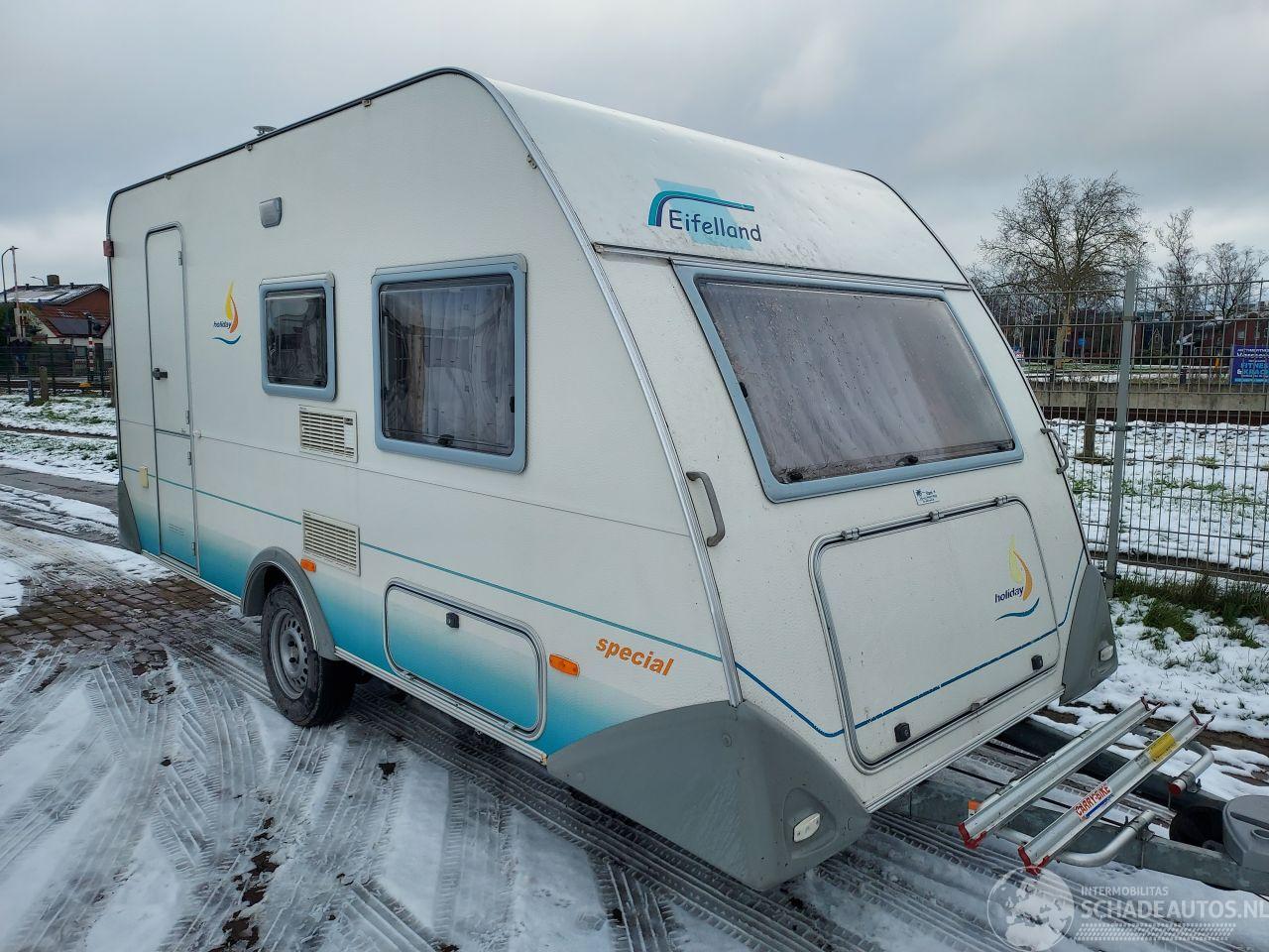 Knaus  Eifelland 420