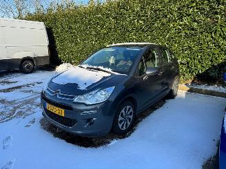 krockskadad bil auto Citroën C3 1.2 VTI Tendance 2013/12