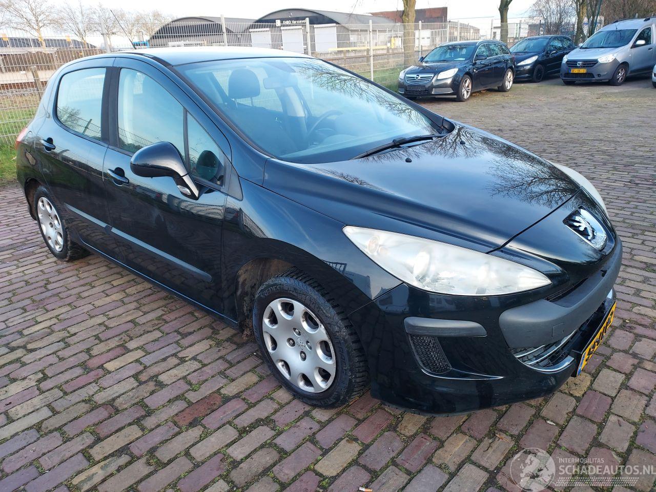 Peugeot 308 1.6 VTI X Line