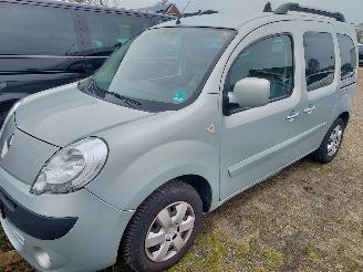 Schadeauto Renault Kangoo 1.6 Family  Expression + Apk 2012/7